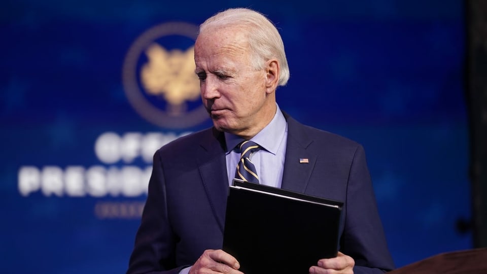 purtret da joe Biden en la cha'ava