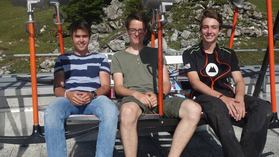 Da sanester: Julian Cavigelli, Nino Cajochen e Curdin Meier.