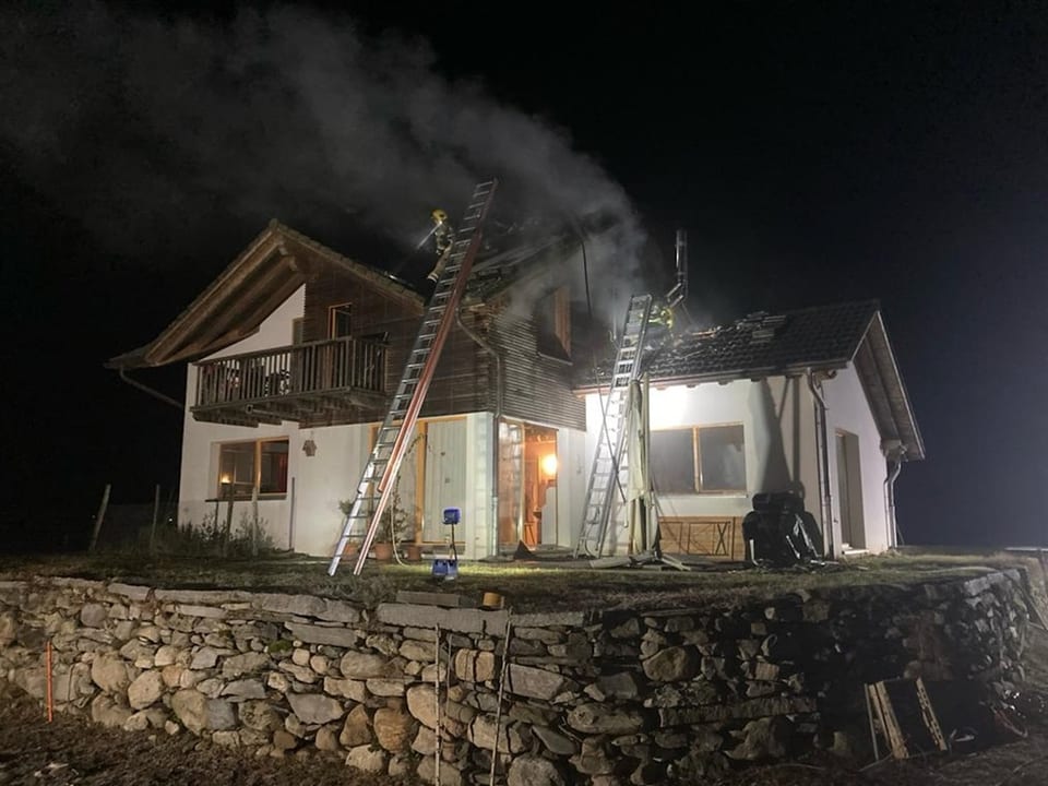 Brand in Einfamilienhaus in Leggia.