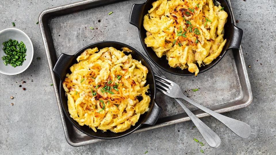 Bizoccals da Sent Rezept für Bizoccals da Sent. Eine Bündner Spezialität aus dem Engadin.