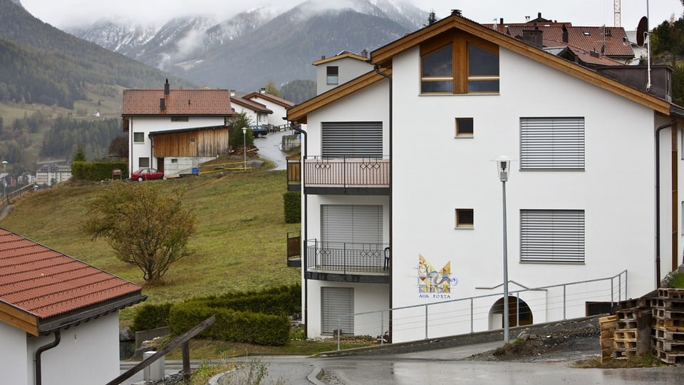 In'abitaziun secundara a Falera.