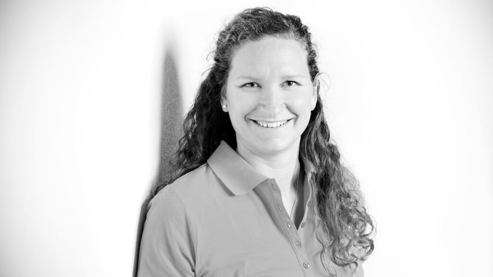 Eine lächelnde Frau