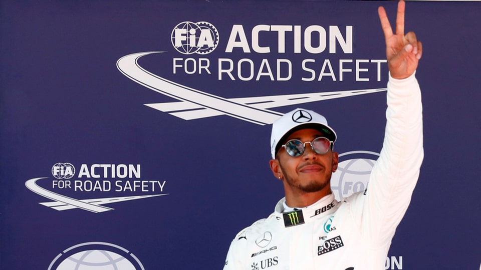  64avla pole position per Lewis Hamilton.