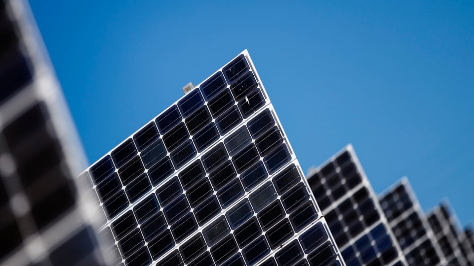 Purtret da cellas solaras. 