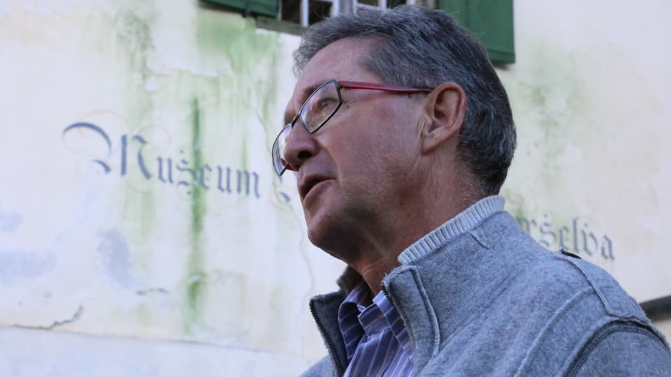 Purtret da Rino Caduff il president da la societad Anna Catrina