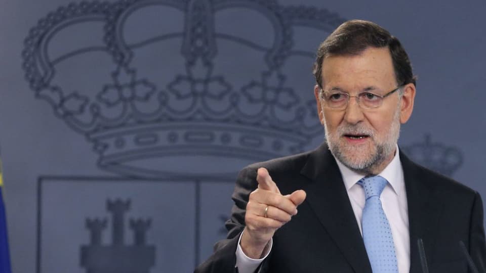mariano rajoy gesticulant
