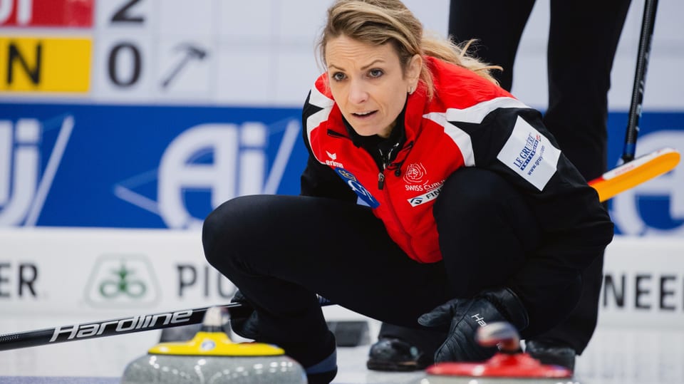 Il skip Silvana Tirinzoni lajegia sin ses craps ch'ella ha sajettà.