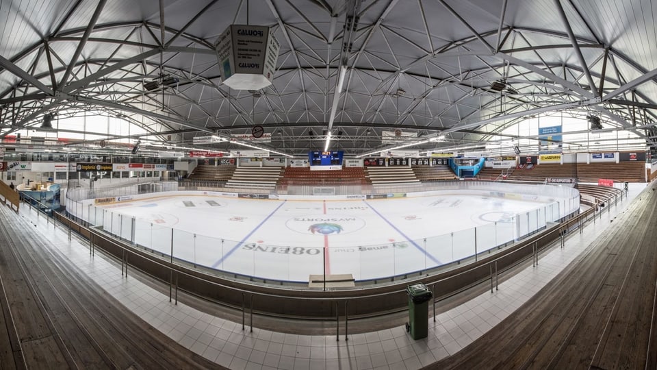 Stadion da hockey a Cuira.