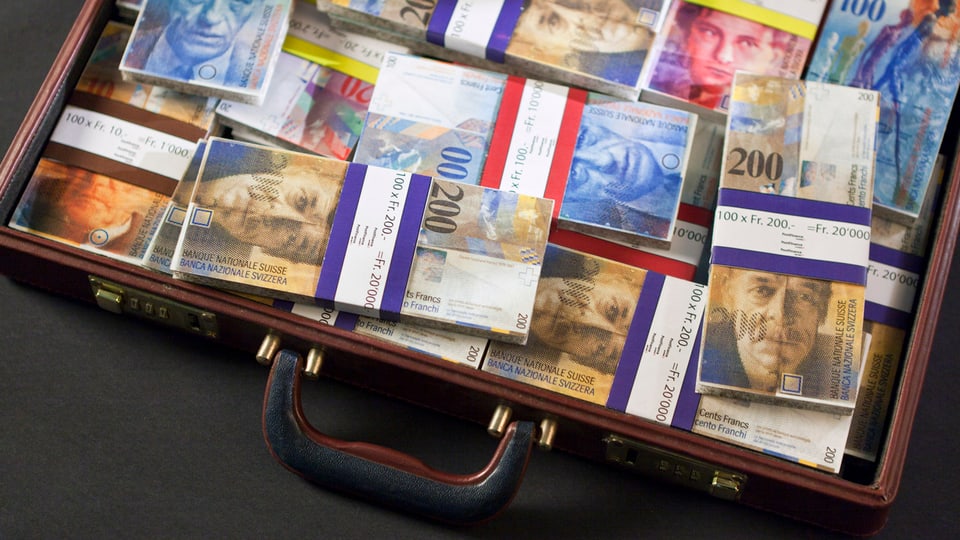 ina cofra plain bancnotas