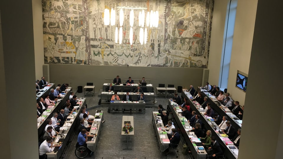 Sguard giud tribuna sin la sala dal Cussegl grond