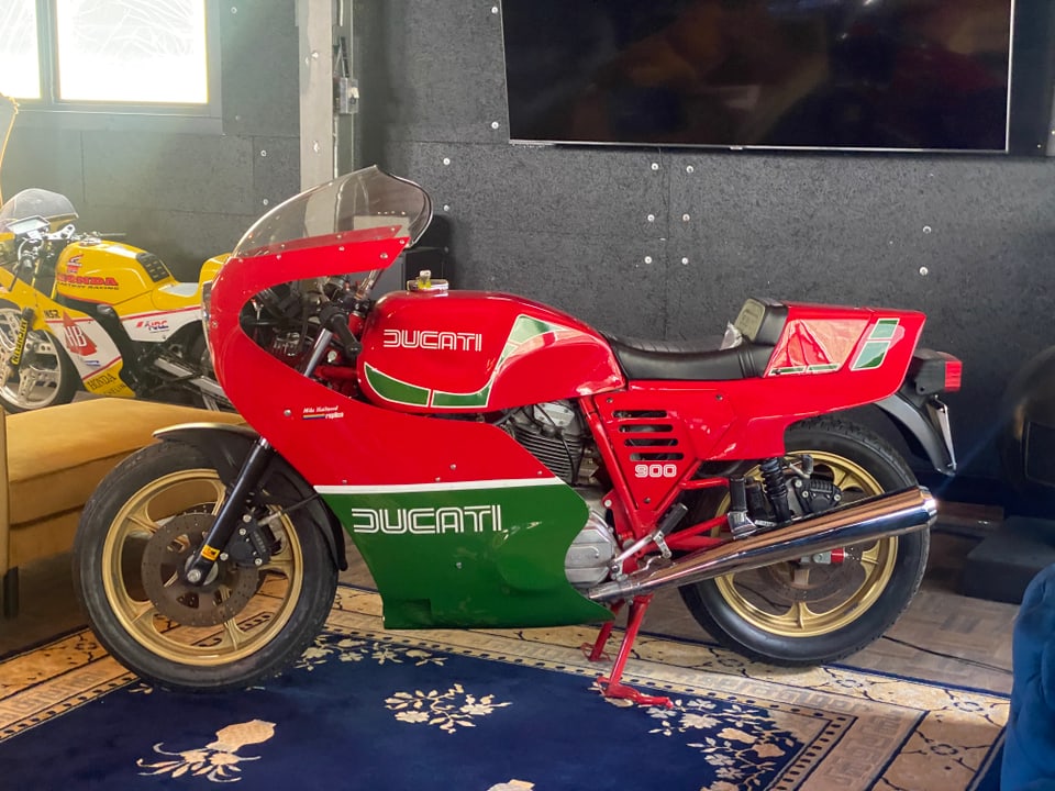eine alte Ducati im Mobilitätsmuseum filisur