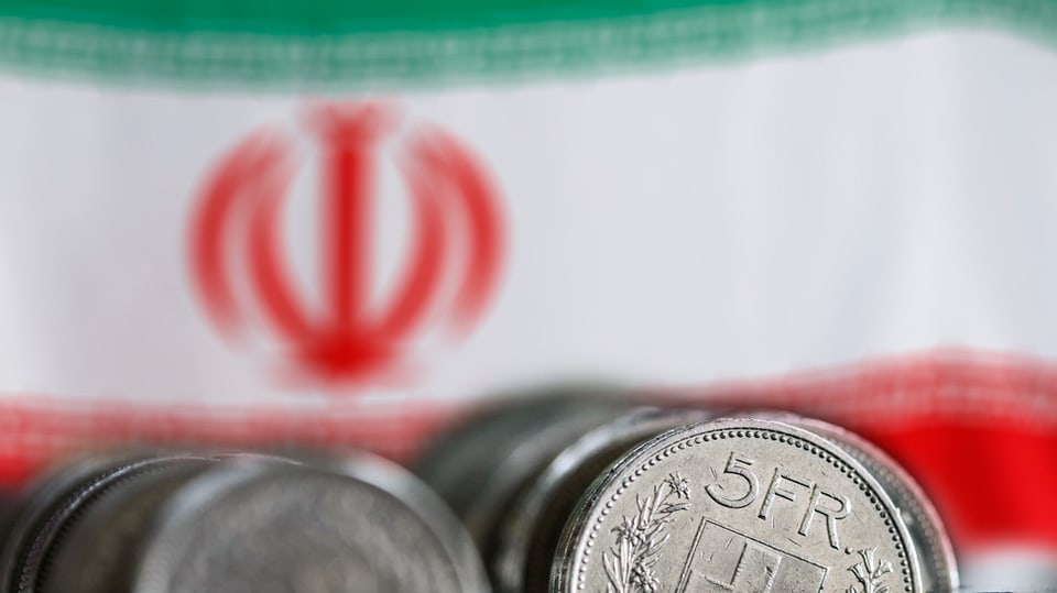 Bandiera da l'Iran, davon daners svizzers.