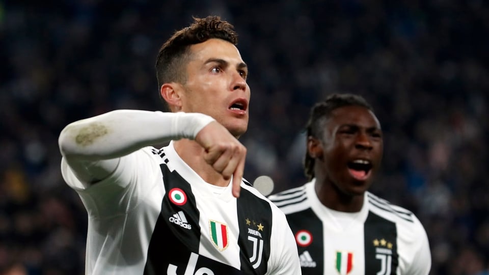 Cristiano Ronaldo celebrescha ses segund gol cunter Atletico Madrid. 