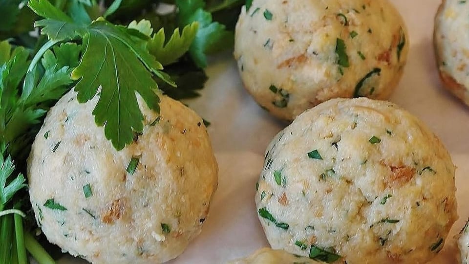 Rezept für Knödel aus Graubünden