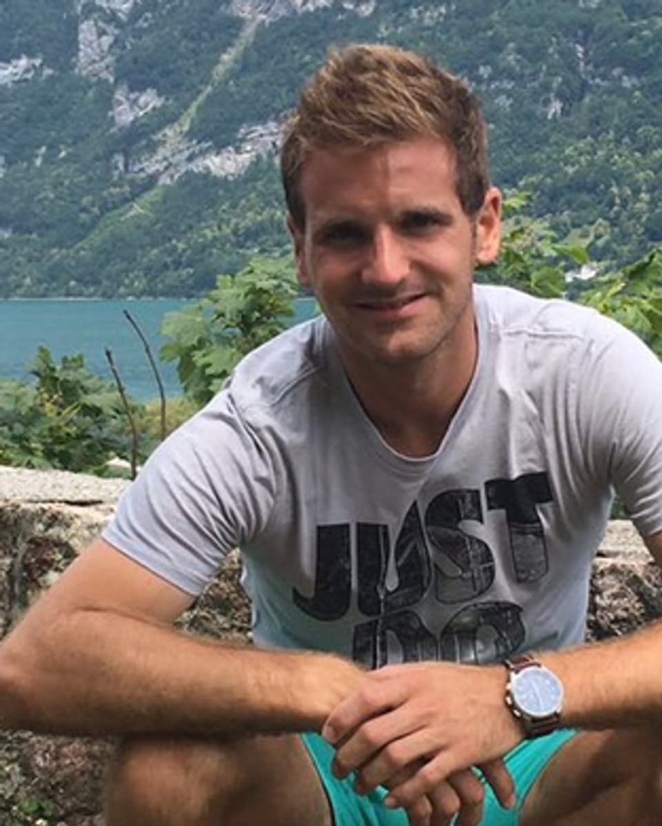 Roger Lang è scolast da tennis ed ha gudagnà pliras giadas Roger Lang