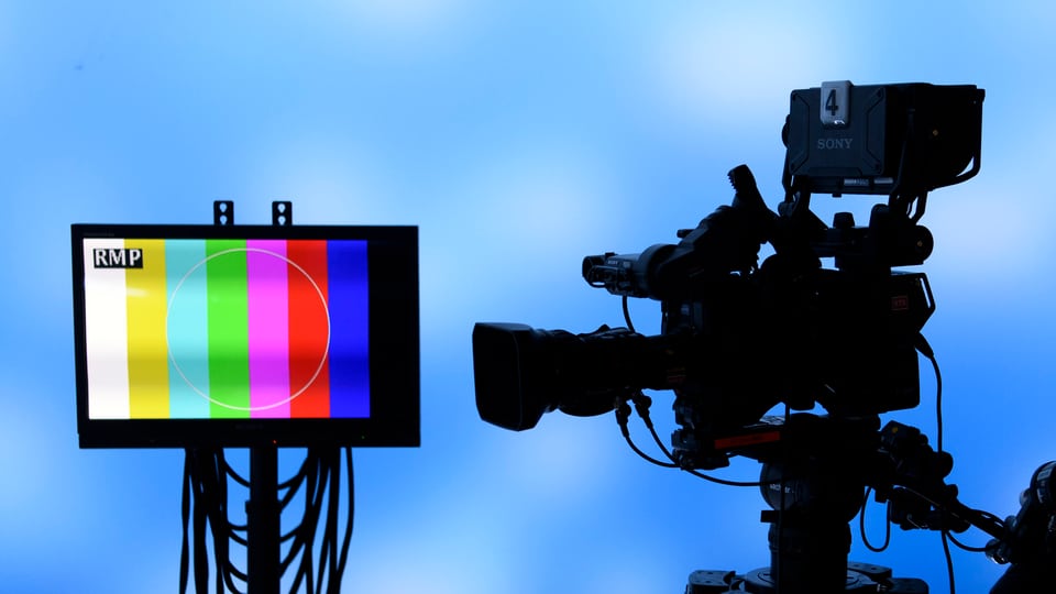 Televisiun cun nagin maletg.