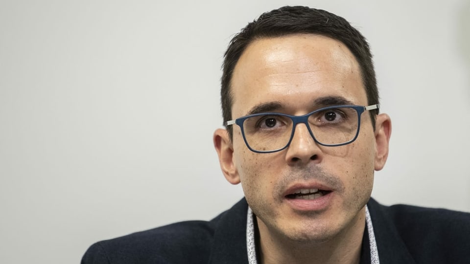Purtret da Stefan Kuster.