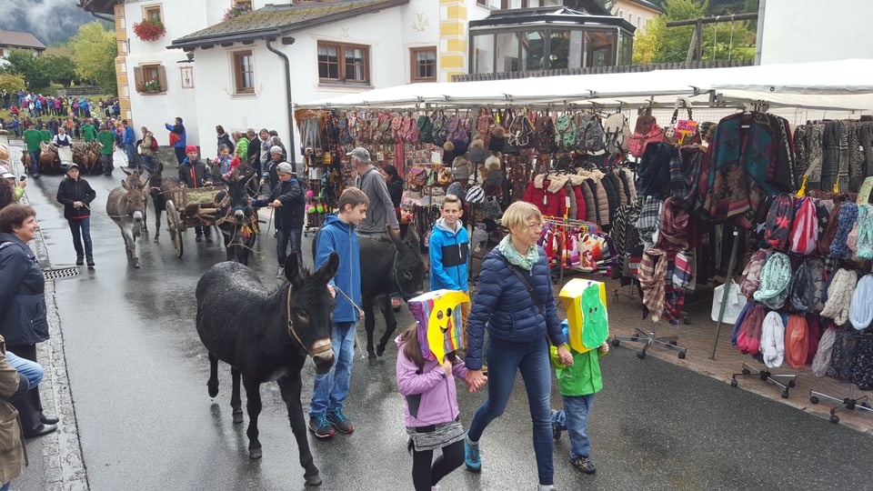 Festa da racolta en Val Müstair.