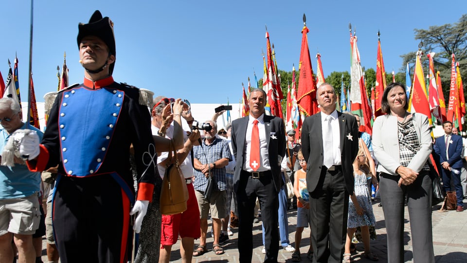 Politichers festiveschan ils 200 onns Vallais en la Confederaziun.