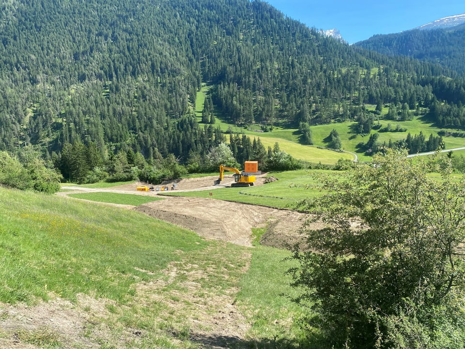 Las lavurs da construir in tunnel da drenascha han cumenzà.