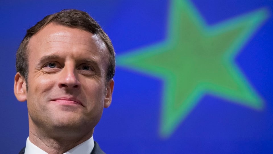 Purtret dad Emmanuel Macron. 