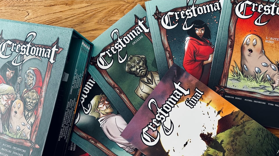 La boxa cun la retscha da comics «Crestomat». rätoromanische Comics Crestomat Crestomatie