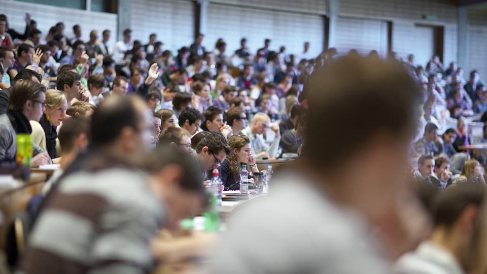 Sala cun massa students.
