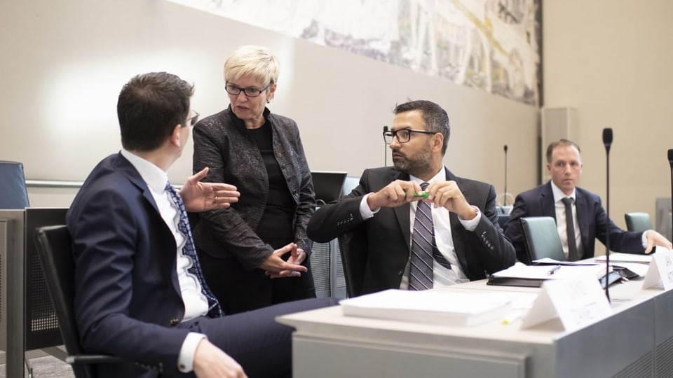 4 commember da l'emprima PUK en il Grischun.