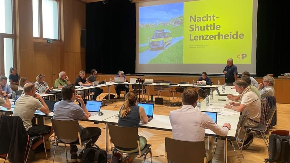 Besprechung des neuen Nachtbus-Konzepts in der Gemeinde Obervaz