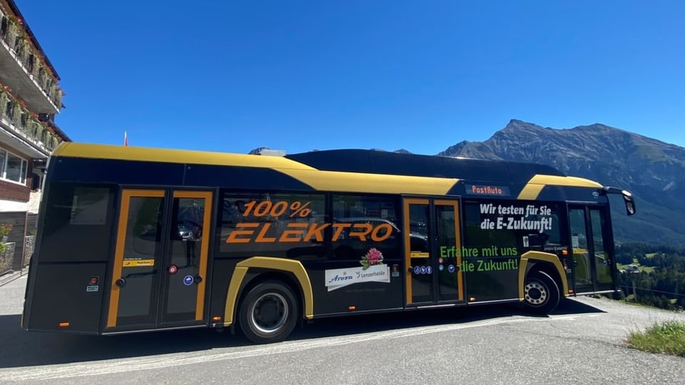 Quest bus da l'Auto da Posta Svizzer è cursà en ina fasa da test a Lai, qua il settember 2020.
