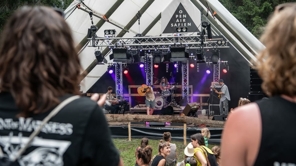 Open Air Stussavgia mit der Band Moes Anthill
