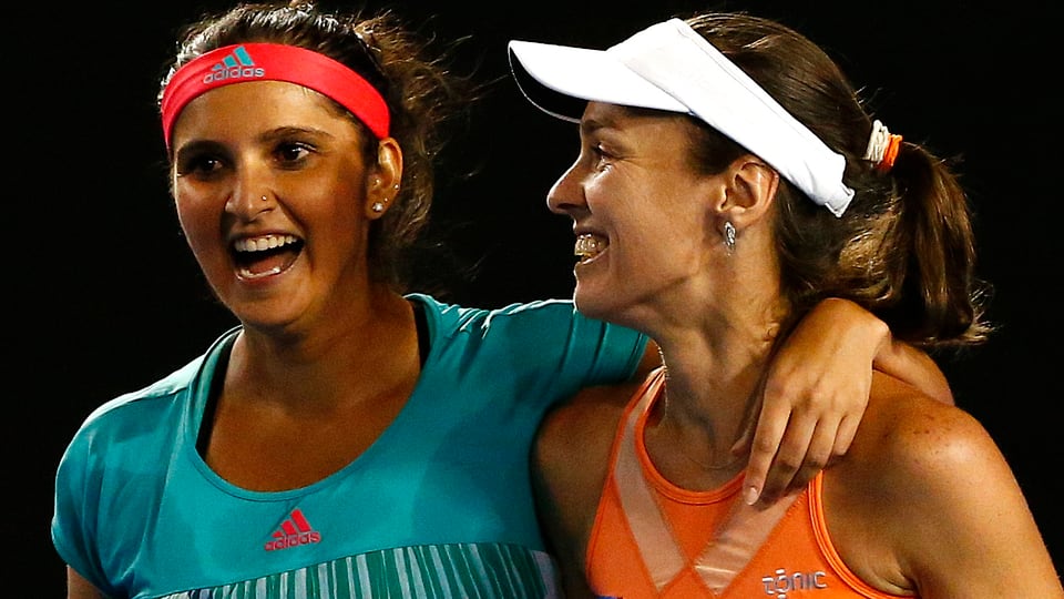 Cun lur victoria èn Mirza (san.) e Hingis (san.) sa posiziunadas sco favuritas per il French Open.