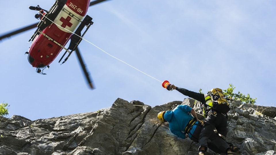 In alpinist vegn salvà en la grippa.
