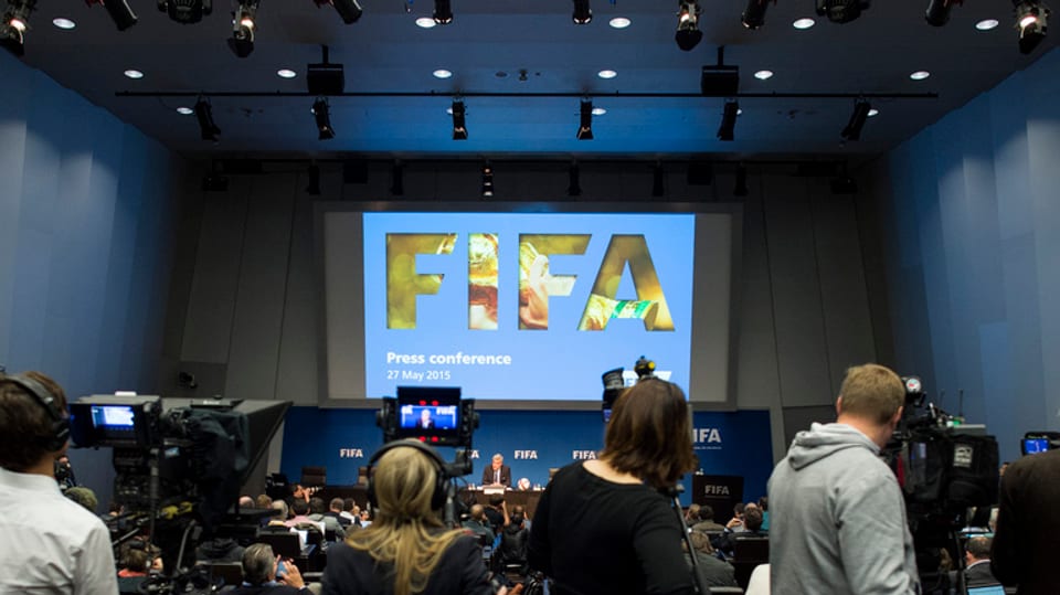 Schurnalists en la sala da conferenzas da medias da la Fifa.