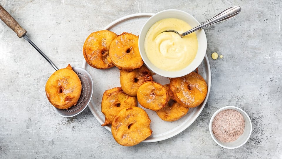 Rezept aus Graubünden: Apfelküchlein - Decodar nossa cultura - RTR