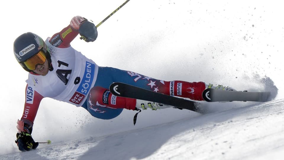 L'American Ted Ligety durant l'emprim percurs dal slalom gigant dals umens a Sölden.