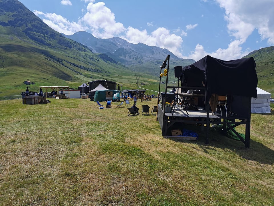 Open Air Bivio hat headliner Stereo Luchs