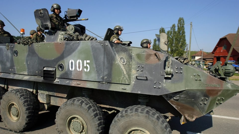 Schützenpanzer Piranha der Schweizer Armee.