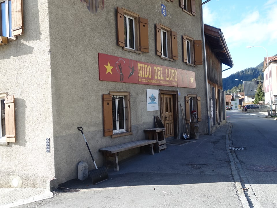 Nido del Lupo d'Alvagni (foto) è responsabel per la lavur da giuvenils a Cunter.