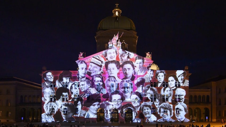 A chaschun dal giubileum “50 onns dretg da vuschar da las dunnas”