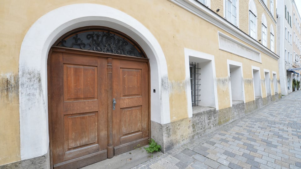 L'Austria na vul betg che la chasa paterna da Hitler daventa in lieu da pelegrinadi.