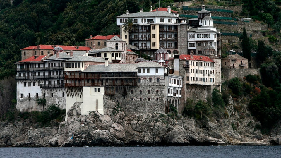 La republica da muntgs Athos - Ina claustra sin in munt sur il mar.