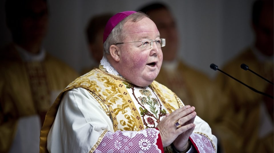 Erzbischof Wolfgang Haas bei einer Predigt in Vaduz, Liechtenstein.