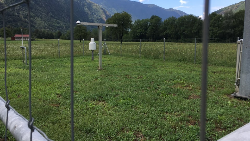 La staziun da mesirar da Meteo Svizra a Grono.