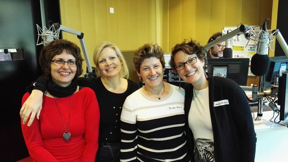 Da sanester: Bettina Secchi-Fluor (RSI), Romana Costa (SRF), Donata Vallino e Laura Keller (RTS).