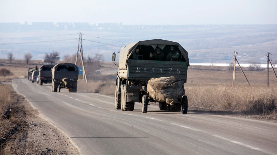 Camiuns dals separatists pro-russ.