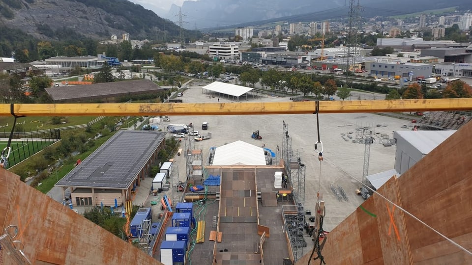 Survista sin la citad da Cuira giu da la schanza da 40 meters autezza