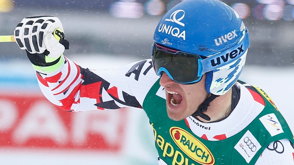 L'Austriac Matthias Mayer sa legra da sia victoria.