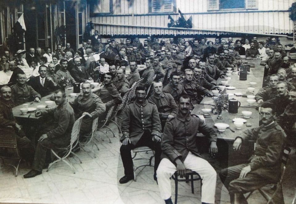 Internads da la Germania en il Hotel Viamala tranter ils onns 1916-1918.