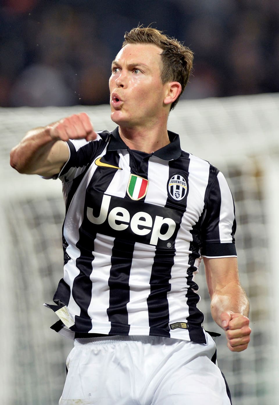 Purtret Stephan Lichtsteiner en il tricot da Juventus Turin.